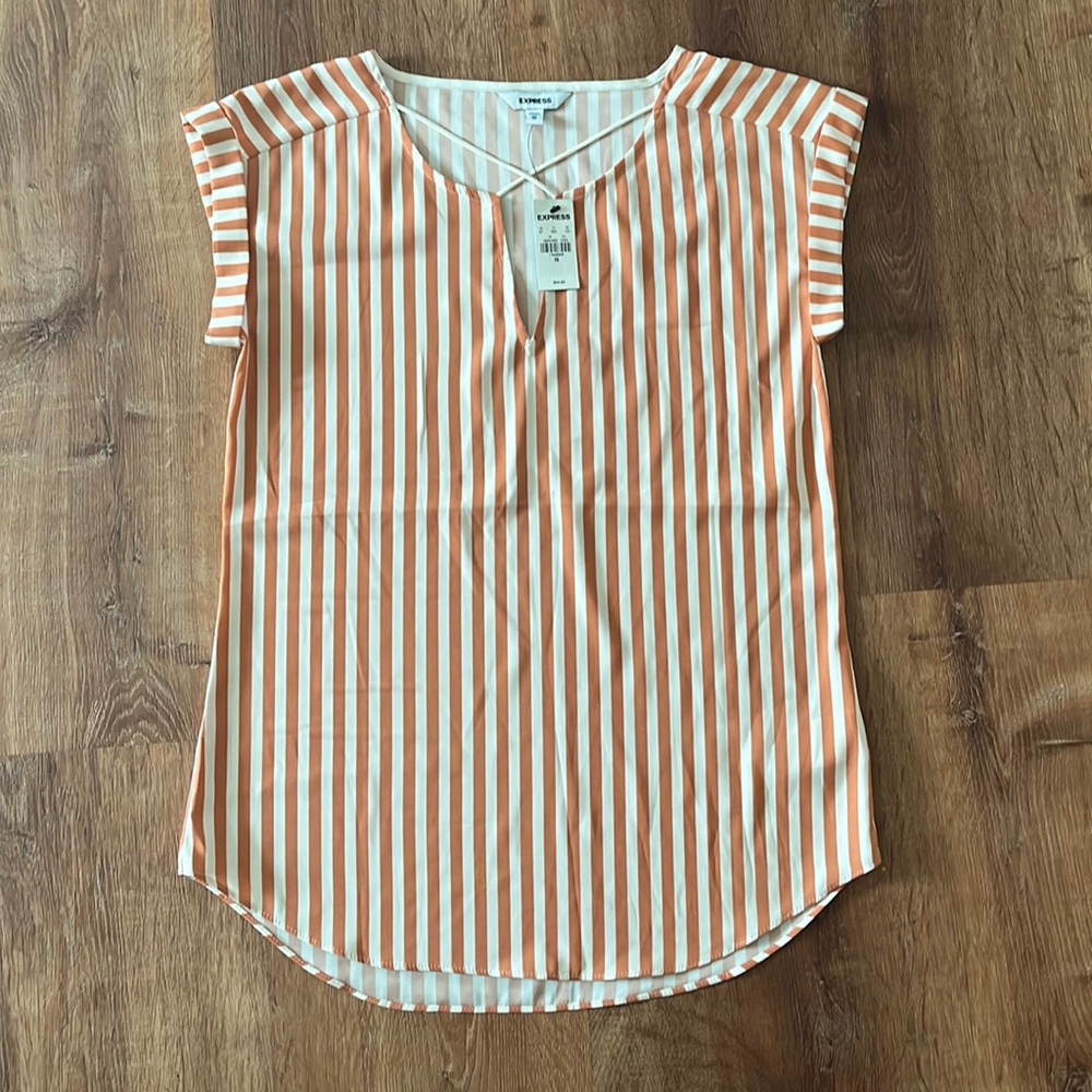 Loose fitted blouse, striped salmon/white
